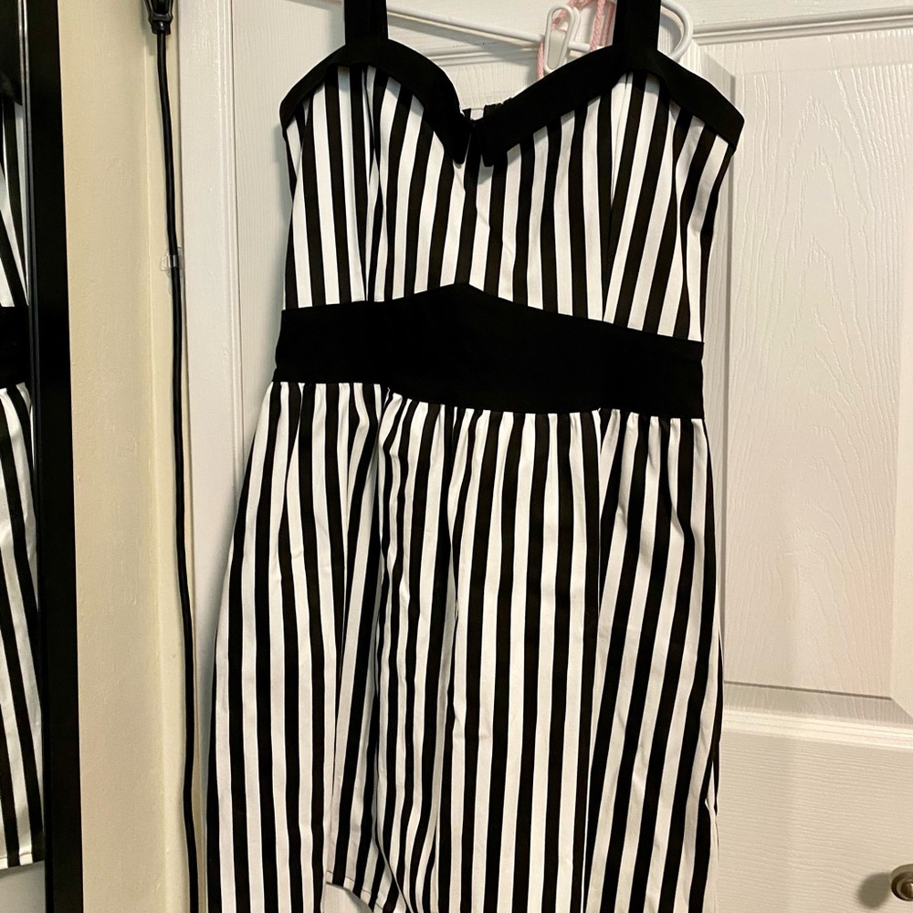 XXL Switchblade stiletto striped dress (please read description)